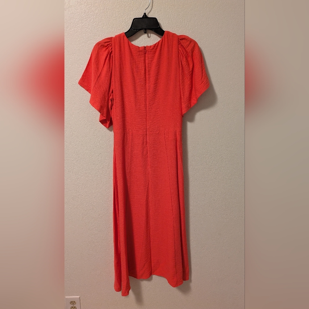 DKNY Flutter Sleeve Crinkle Dress - Picture 6 of 9